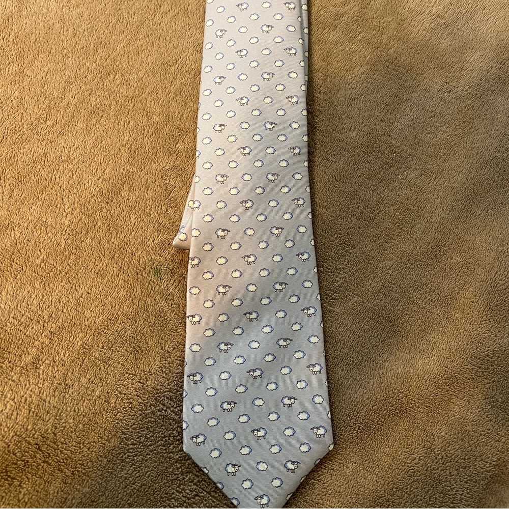 Gray tie with sheeps/clouds